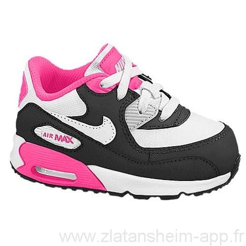 nike pour enfant fille