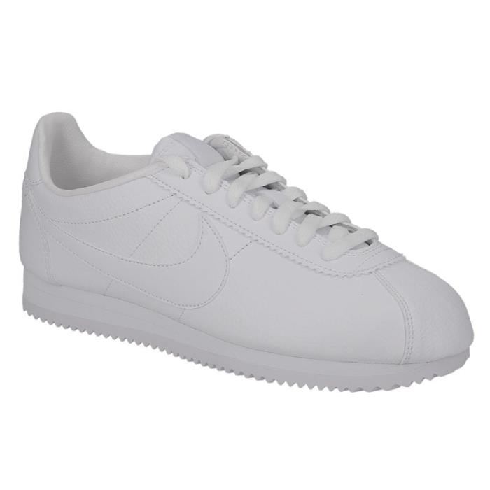 nike cortez blanche et noir