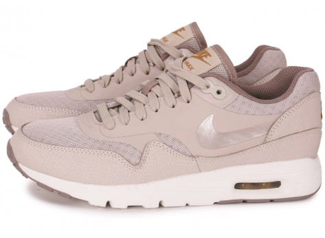 nike beige rose