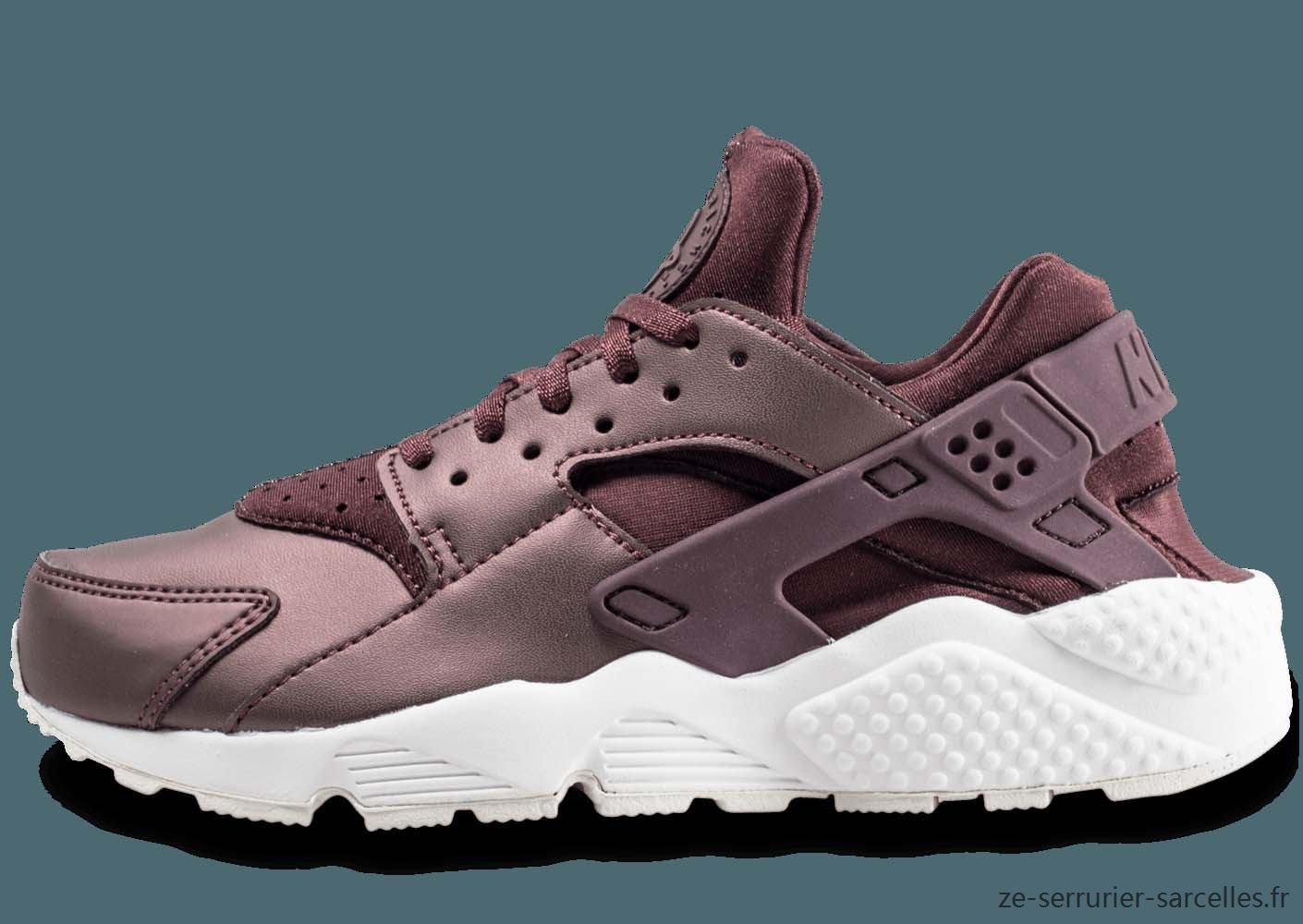 nike air huarache marron